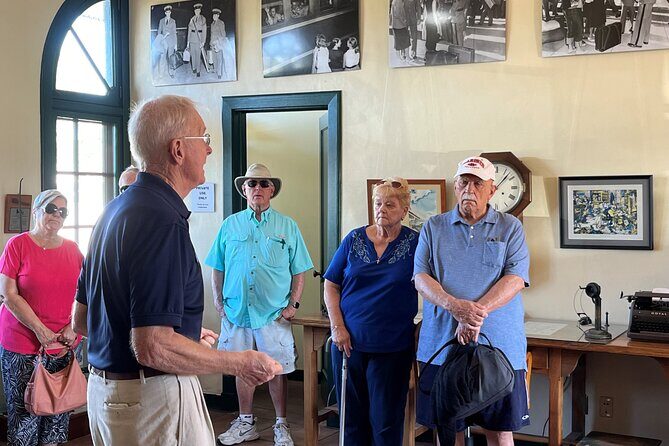 Circus Secrets of Venice Trolley Tour - FAQ