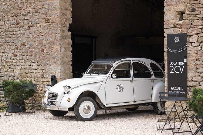Citroën 2CV Burgundy rental and Gourmet Picnic - A Closer Look at the Experience