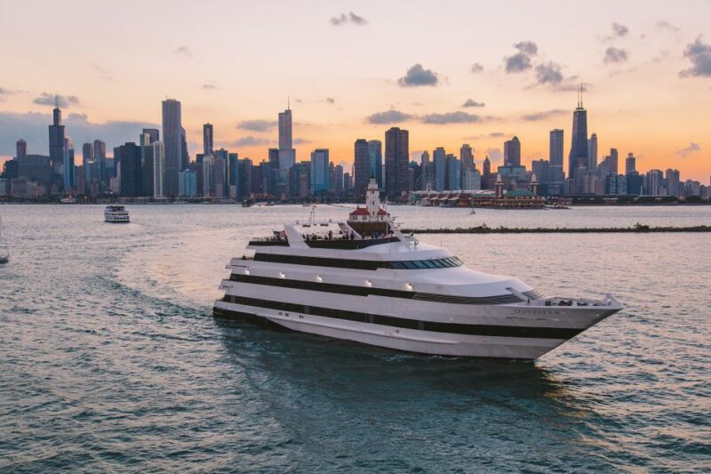 City Cruises Chicago: Premier Lunch or Dinner Cruise - A Deep Dive into the Experience
