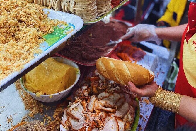 City explore combined with Food taste, Private tour on motorbike - Key Points