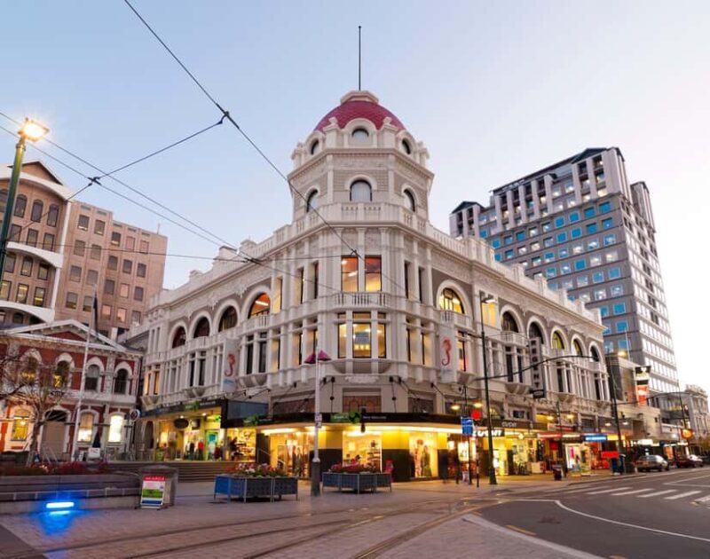 City Gems: Christchurch Private Family Walking Tour - Exploring Christchurch’s Highlights in Two Hours