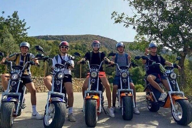 City Historical Sites Electric Bike Tour - A Close-Up on History and Architecture: The City Historical Sites Electric Bike Tour