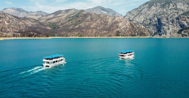 City of Side: Green Lake Boat and Cabrio Bus Tour - An In-Depth Look at the Green Lake and Cabrio Bus Tour