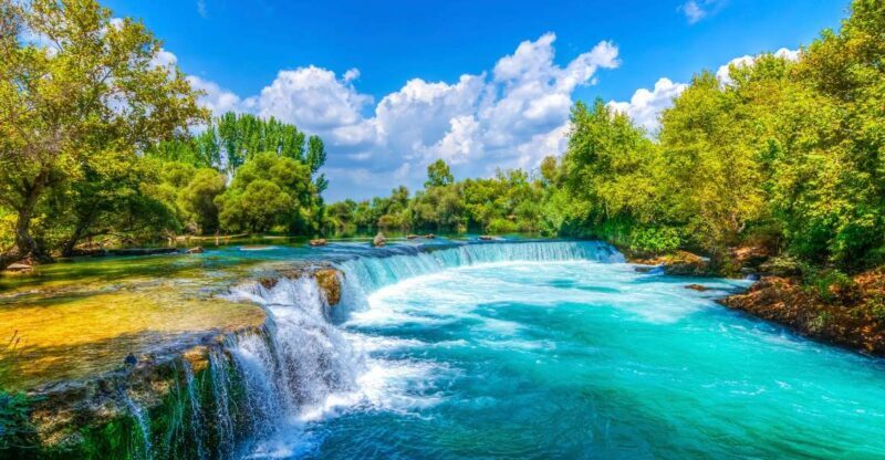 City of Side: Manavgat River Boat Lunch Cruise & Bazaar Tour - Who Should Consider This Tour?