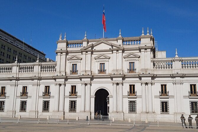 City tour by Santiago of Chile -A beautiful experience - Half day - Key Points