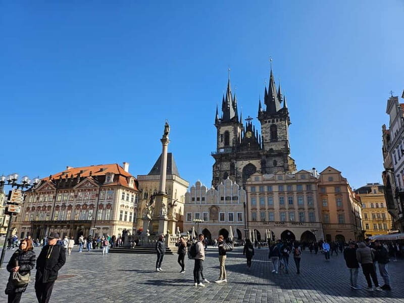 City tour in Prague - A Deep Dive into the Prague City Tour Experience