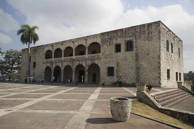 City Tour In Santo Domingo Leaving from Punta Cana - FAQ