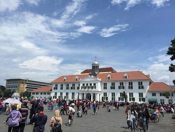 City Tour Jakarta - Experience the Best of Jakarta in a Day