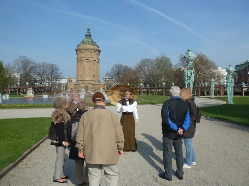 City tour Mannheim: With Bertha Benz through the city of inventors - costume tour - Key Points