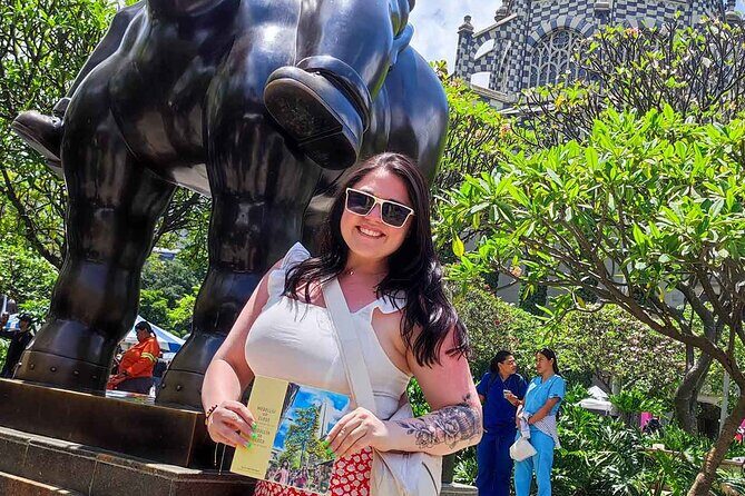 City Tour Medellin 4 Hours with Art Book Included - Final Words