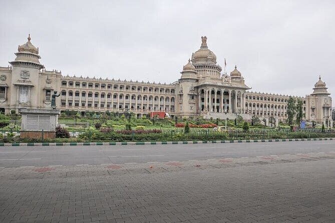 City tour of Beautiful Bengaluru - Half Day - Key Points