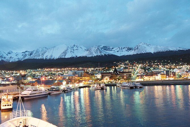 City Tour Ushuaia: A panoramic trip through the End of the World - Exploring Ushuaia: A Closer Look at the Tour