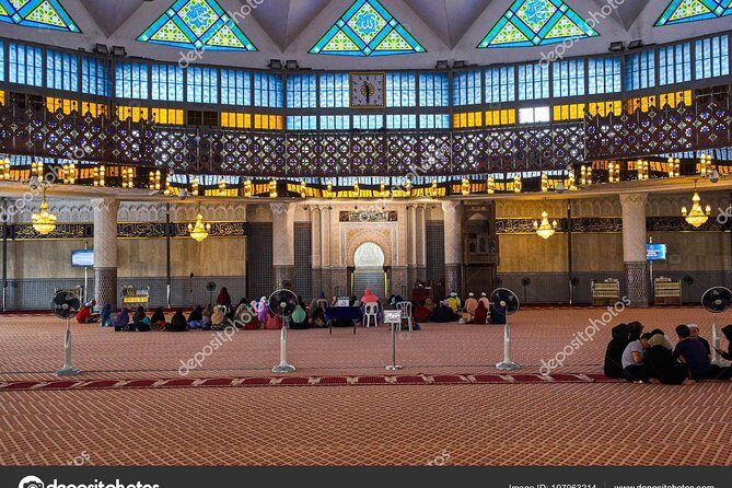 City Tour with Batu Cave and Fireflies Tour - A Detailed Look at the Kuala Lumpur City and Fireflies Tour