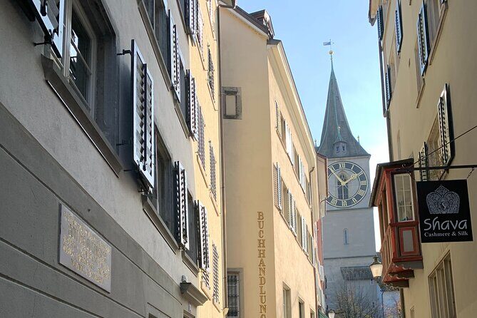 City tour Zurich with the city whispers from CHF 21.00 - Practical Details & Tips
