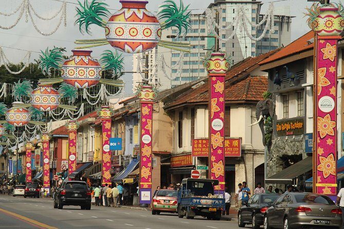 City Tour+Gardens by the Bay(FlowerDome&JurassicWorld) Transfers - A Detailed Look at the Tour