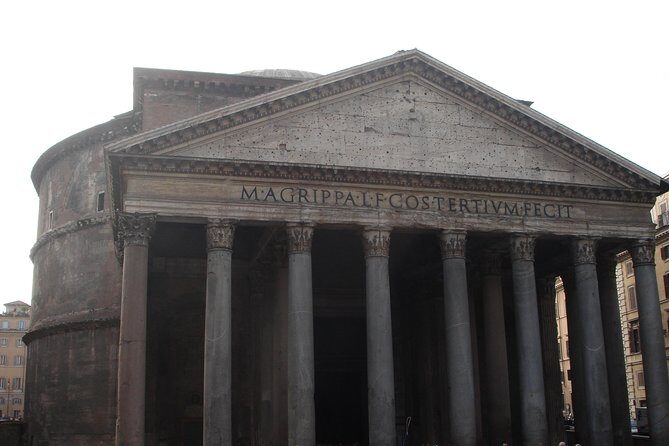 City walk through Spanish steps, Trevi fountain, Pantheon, Navona, Angel Castle - Key Points