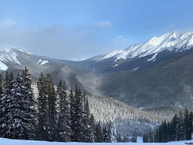 Clases de ski y snowboard en español en Banff - The Sum Up