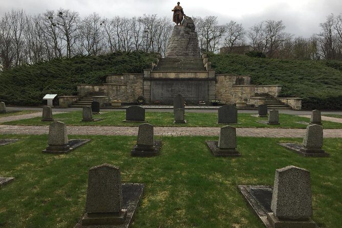 Clash of Titans: Battle for Seelow Heights WW2 tour - Who Is This Tour Best For?