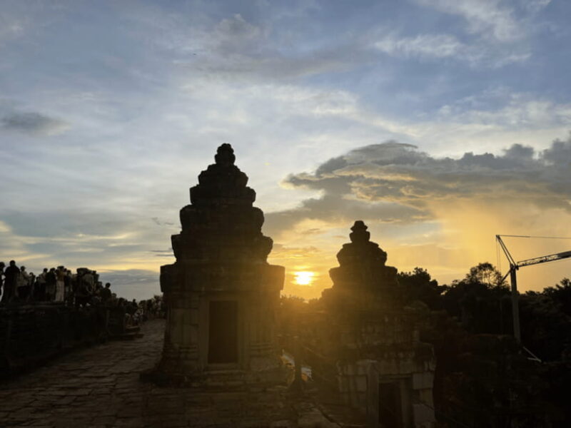 Classic Angkor Wat With Sunrise or Sunset Full Day Tour - Exploring the Itinerary in Detail