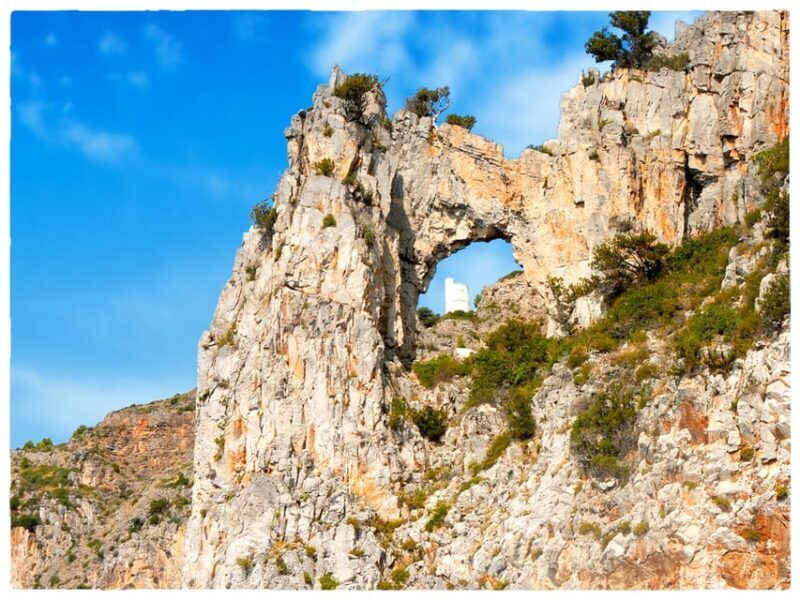 "Classic" boat excursion to Palinuro - An In-Depth Look at the Palinuro Boat Tour