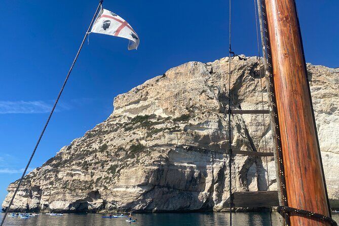 Classic boat tour of the Gulf of Cagliari - FAQ