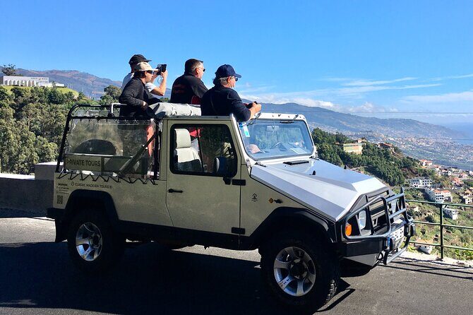 Classic car / Half day tour / Day tour / Private Tour Madeira - Exploring Madeira in a Classic Car