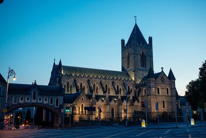 Classic Irish Pubs Private Tour of Dublin: Live Music, Beer and Nightlife - References