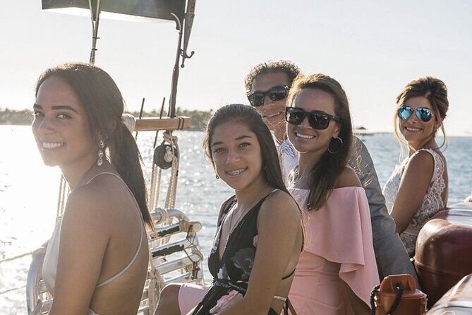 Classic Key West Schooner Sunset Sail with Full Open Bar - A Classic Key West Sunset Sail: An Authentic and Elegant Experience