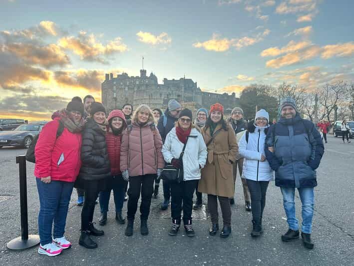 Classic Old Town Tour - Starting Point: The Scotch Whisky Experience