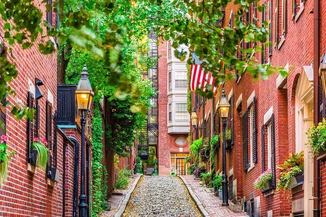 Classic Television and Sightseeing Locations 1 Day Tour in Boston - A Deep Dive into the Boston Film and Sightseeing Tour