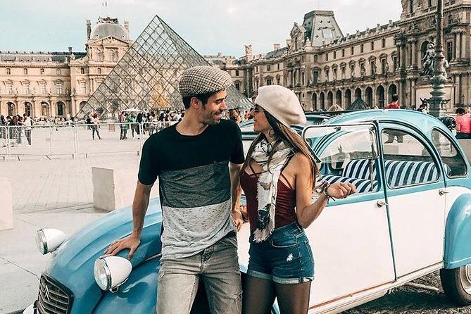 Classic Tour of Paris in 2CV CITROEN - The Highlights and Landmarks