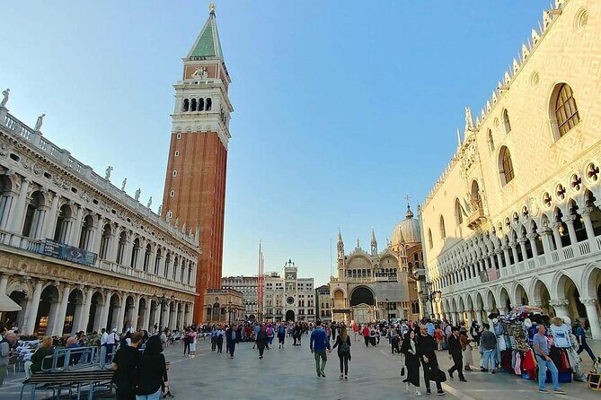 Classic Venice Full Day Tour from Lake Garda - Key Points