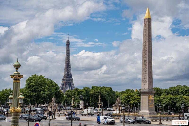 Classical and Monumental Paris Tour along the Seine River - Exploring the Parisian Landscape: A Detailed Review
