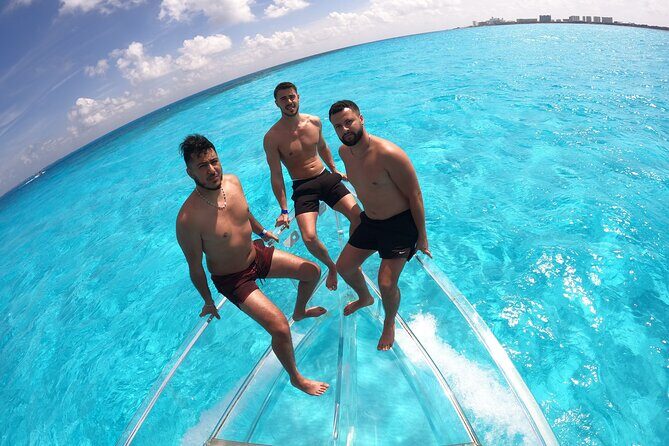 Clear Boat tour in Cancun, 1:30 hours perfect for pictures! - The Sum Up