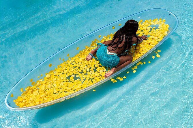 Clear Kayak with Flowers - Key Points