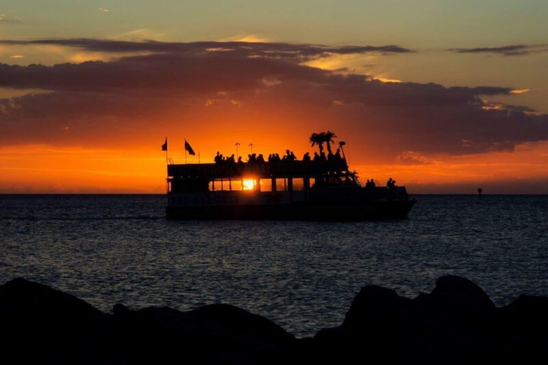 Clearwater: Sunset Celebration Cruise - Key Points