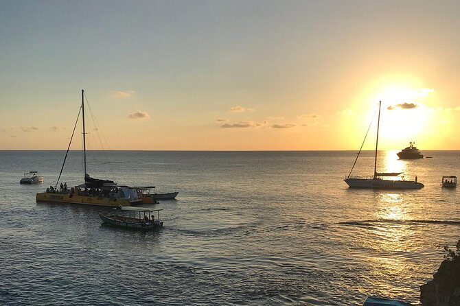 Cliff jumping and Sunsets - Practical Tips for Travelers