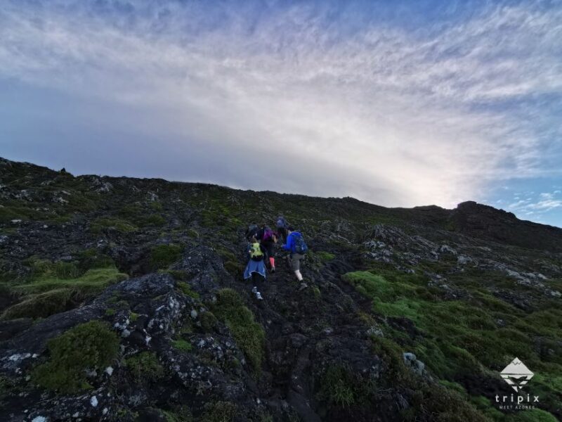 Climb Mount Pico with a Professional Guide - Key Points