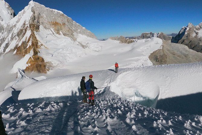 Climb Pisco - the balcony of the Cordillera Blanca (5752m) - The Sum Up