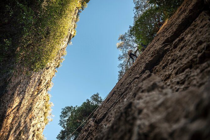 Climbing, Arrábida Natural Park, Setúbal, Sesimbra, near Lisbon - Key Points