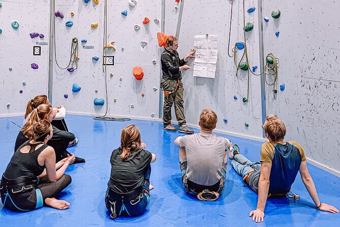 Climbing in Mørkvedhallen Klatresenter - Who Will Love This Experience?