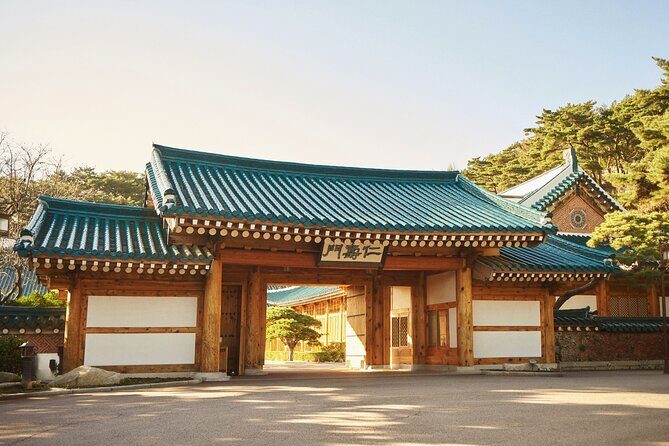 (Closed) Koreas White House Walking Tour Blue House - A Detailed Breakdown of the Itinerary