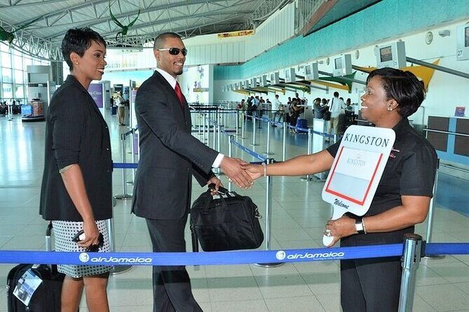Club Kingston VIP Lounge & Fast Track with Private Roundtrip Airport Transfer - Experience the Comfort and Convenience of the Club Kingston VIP Lounge & Fast Track with Private Roundtrip Airport Transfer