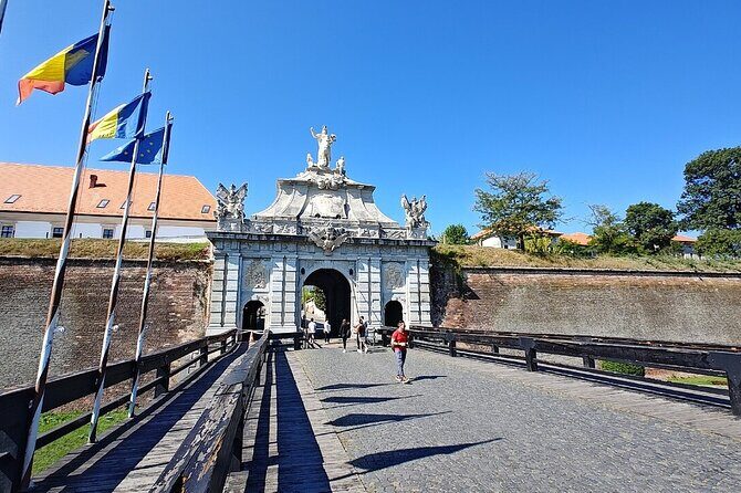 Cluj Must-See Attractions Walking Tour With A Guide - Authentic Feedback and Real Experiences