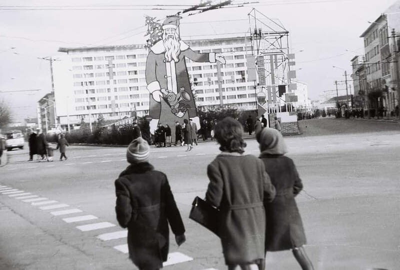Cluj-Napoca: Communist Era Walking Tour - An In-Depth Look at the Cluj-Napoca Communist Era Walking Tour