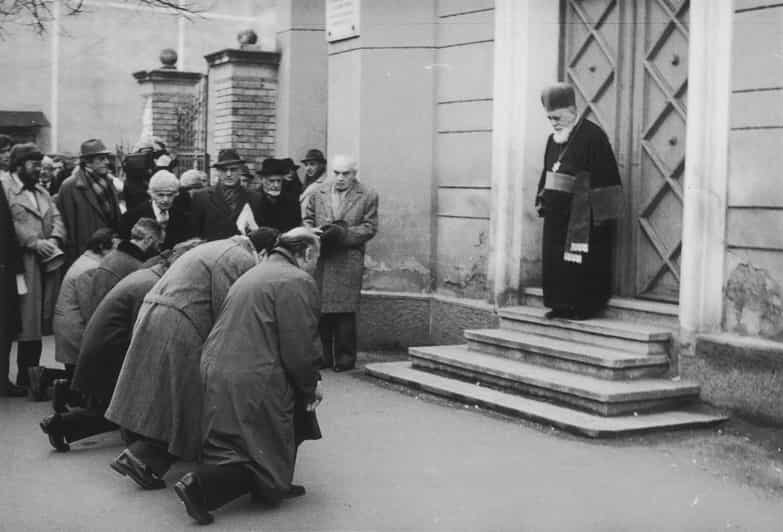Cluj-Napoca: Jewish Heritage Walking Tour - Discovering Cluj-Napoca’s Jewish Past: A Deep Dive