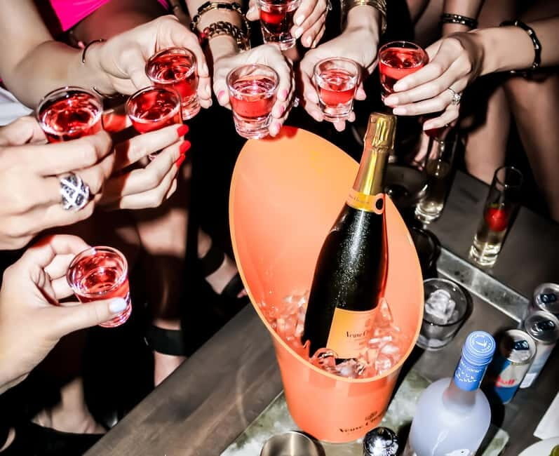 Cluj-Napoca: VIP Dining, Limo ride & Clubbing - FAQ