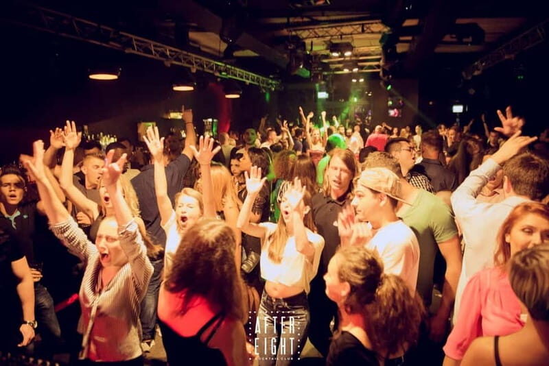 Cluj-Napoca: Weekend Pub Crawl - An Insider’s Look at the Cluj-Napoca Pub Crawl