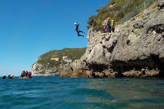 Coasteering at Portinho da Arrábida - Coasteering at Portinho da Arrábida: An Adventure for the Bold and Curious