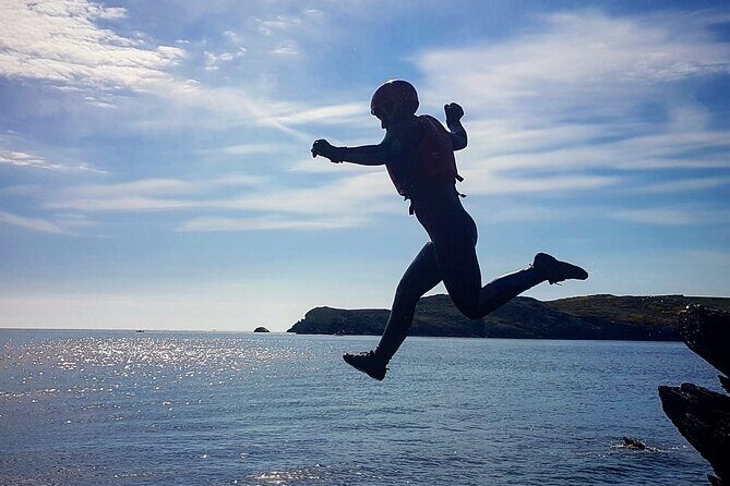 Coasteering (Cliff Jumping, Scrambling, Wild Swimming) on Anglesey - The Experience’s Best Aspects